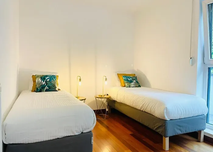 Lägenhet Sunny 2br W Private Terrace&secure Parking *